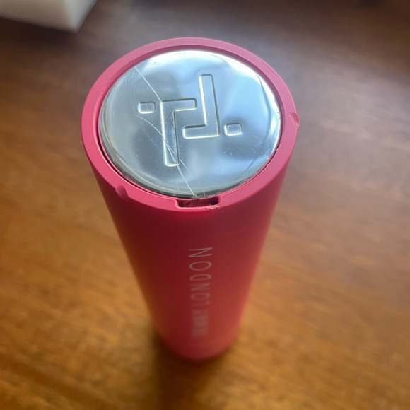 Trinny London Bounce Back refillable CASE - Picture 2 of 2